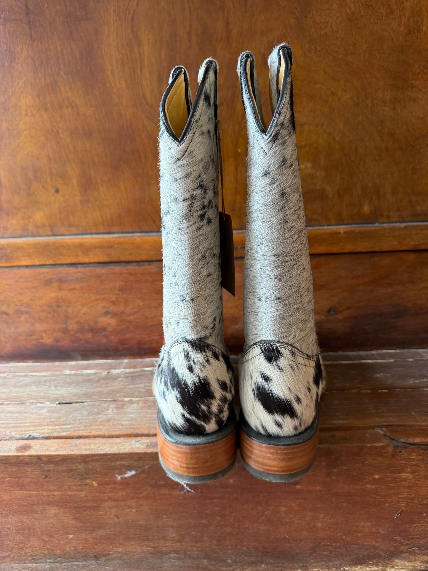 Black & White Speckled Boots Size: 6