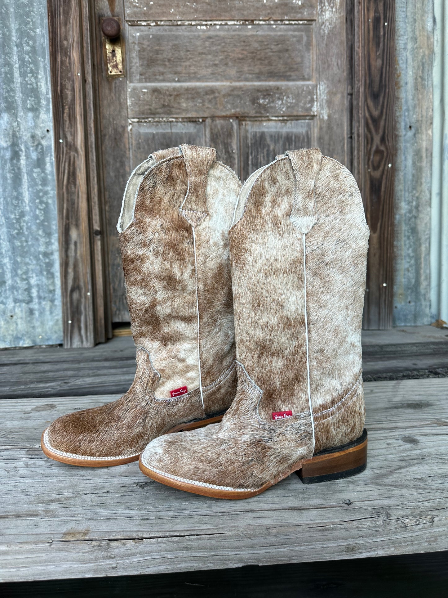 Tan/Light Brindle Boots Size: 7