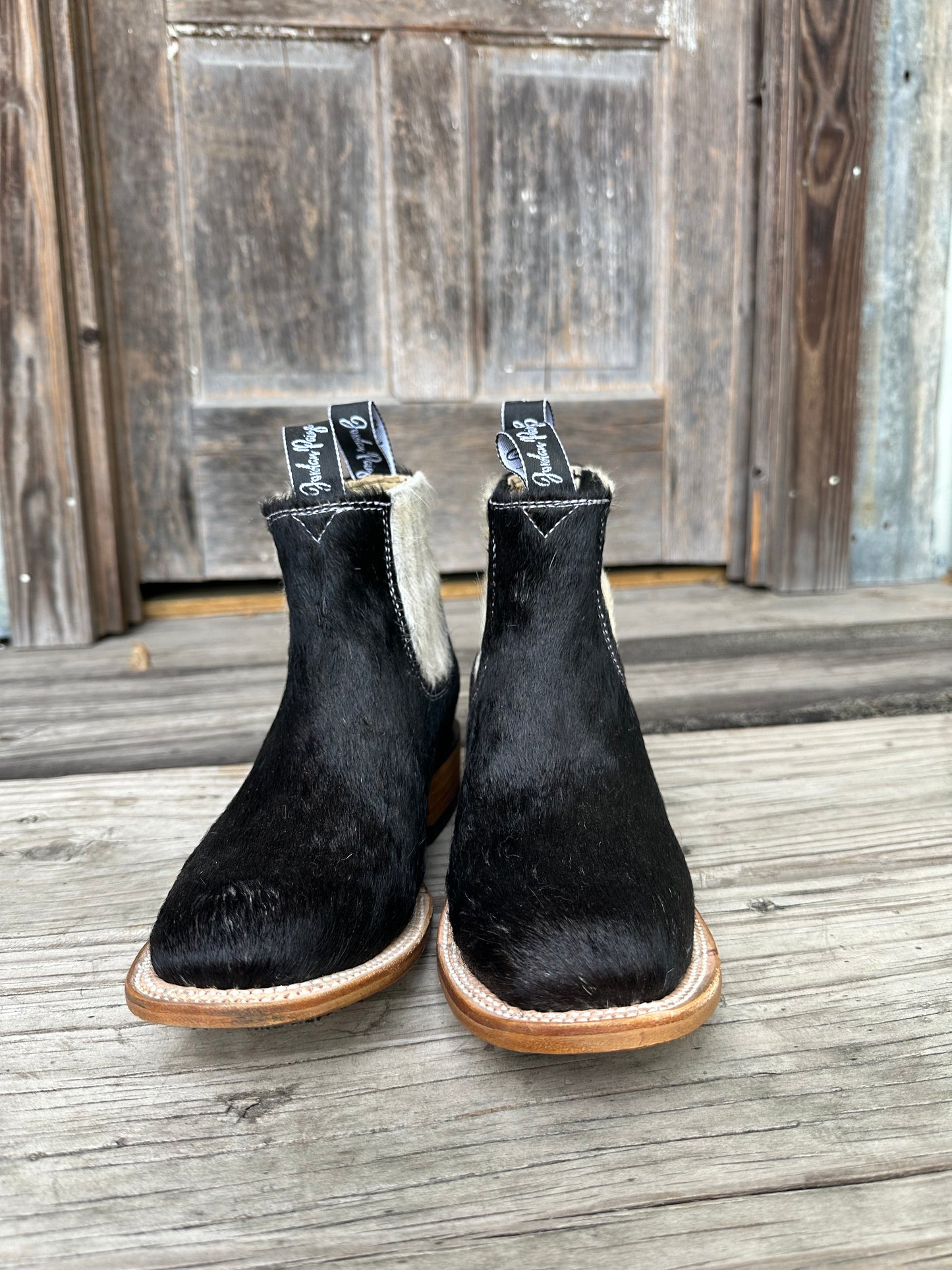 Black W/ White Elastic Bootie Size: 8