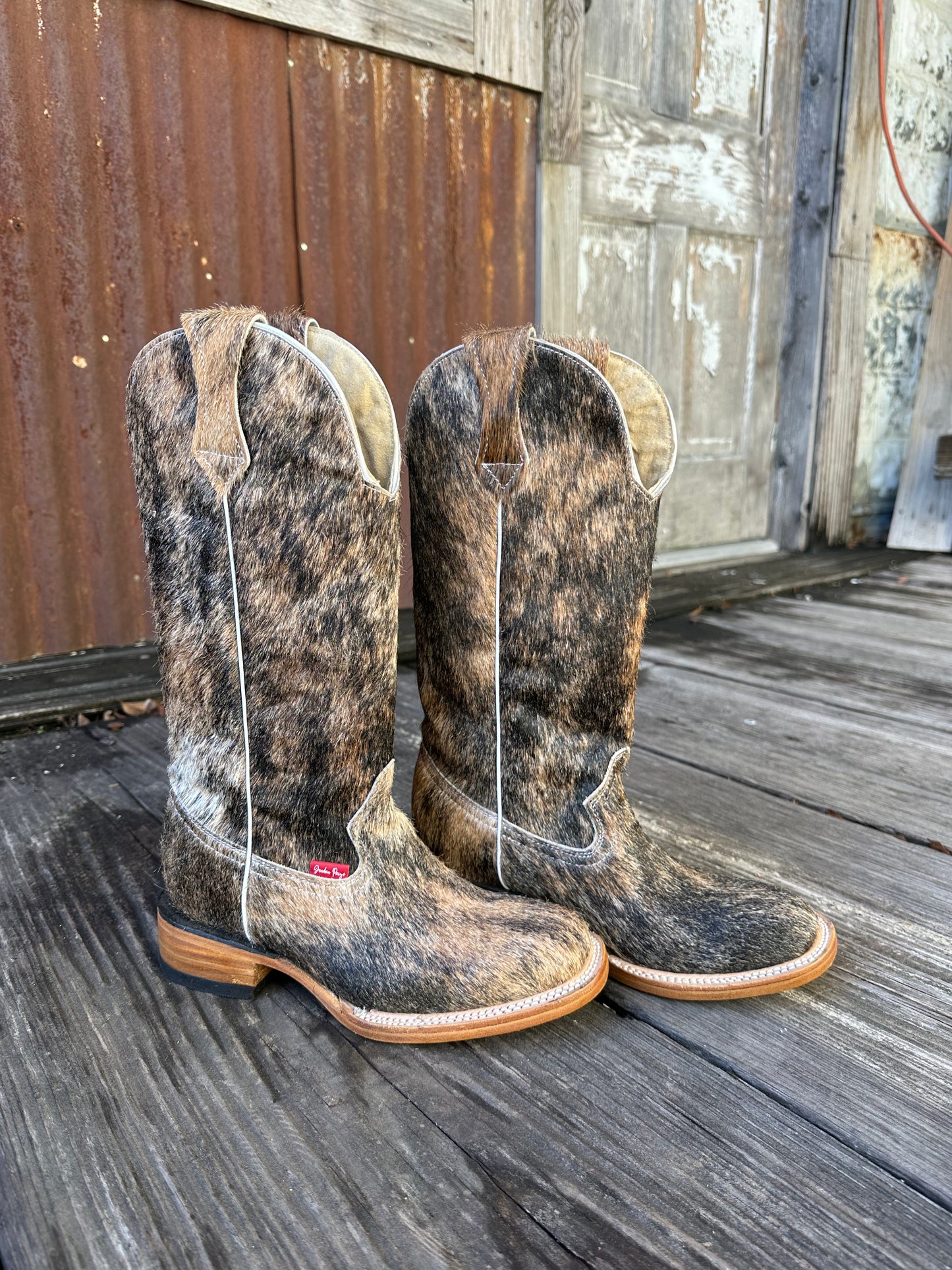 Tan/Light Brindle Boots Size: 7