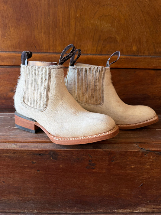 White Booties Size: 6
