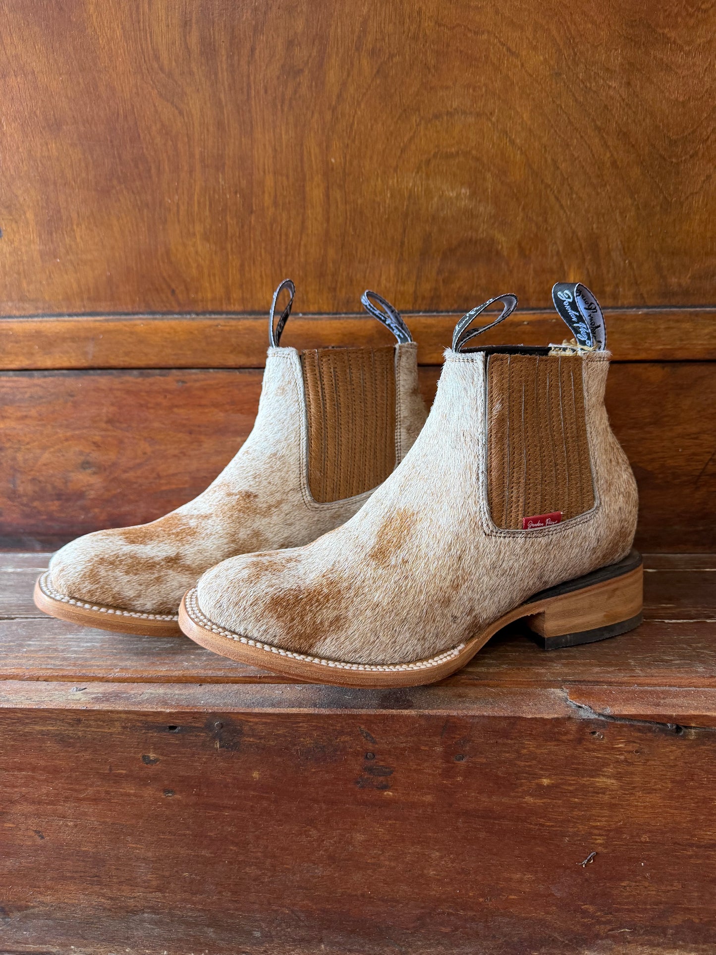 Brown & White Speckled Booties Size: 7