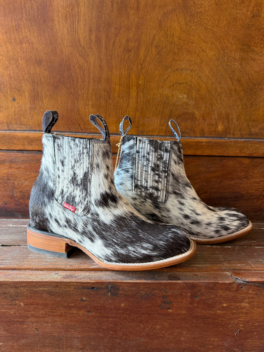 Black & White Speckled Booties Size: 7