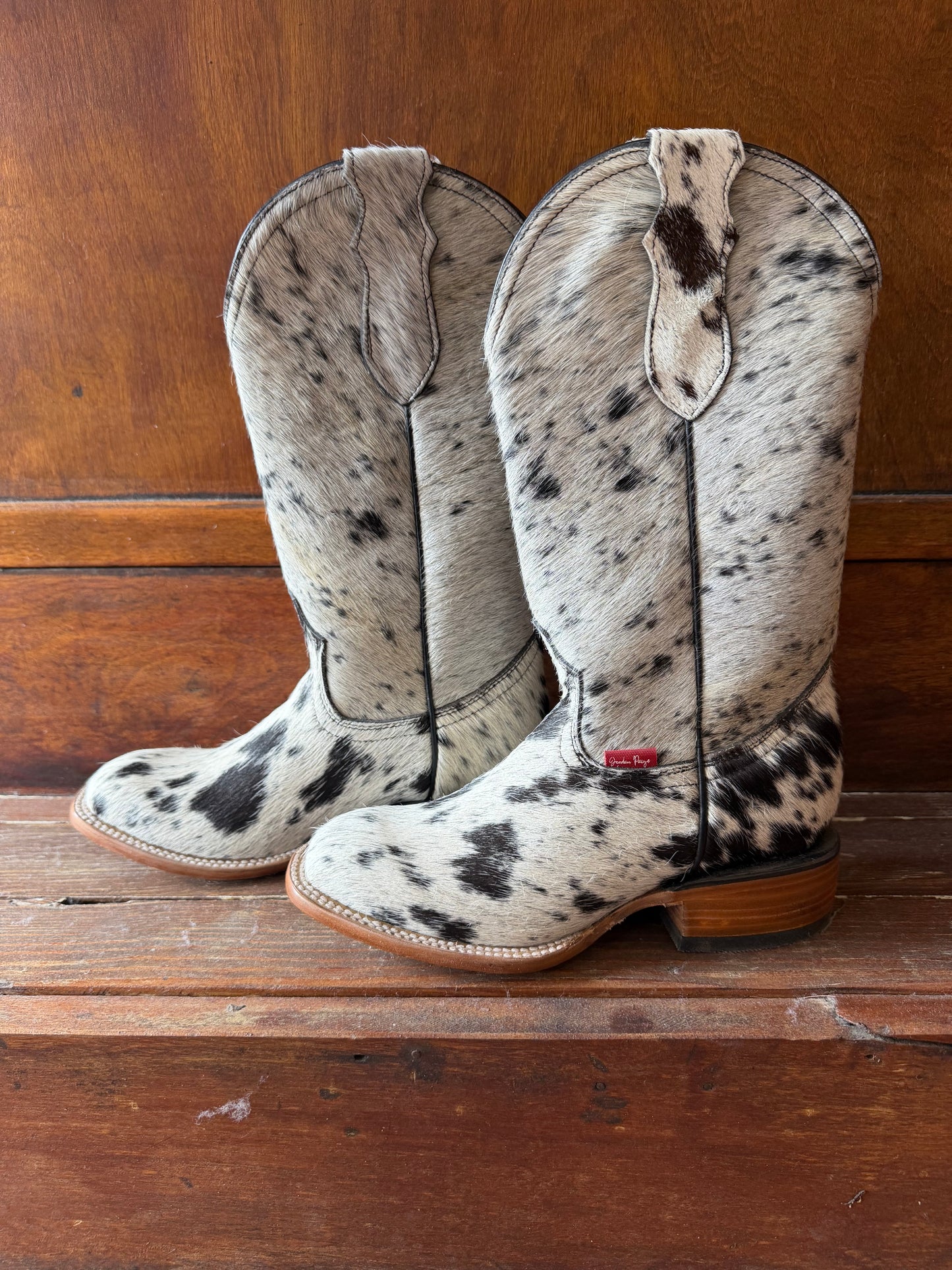 Black & White Speckled Boots Size: 6