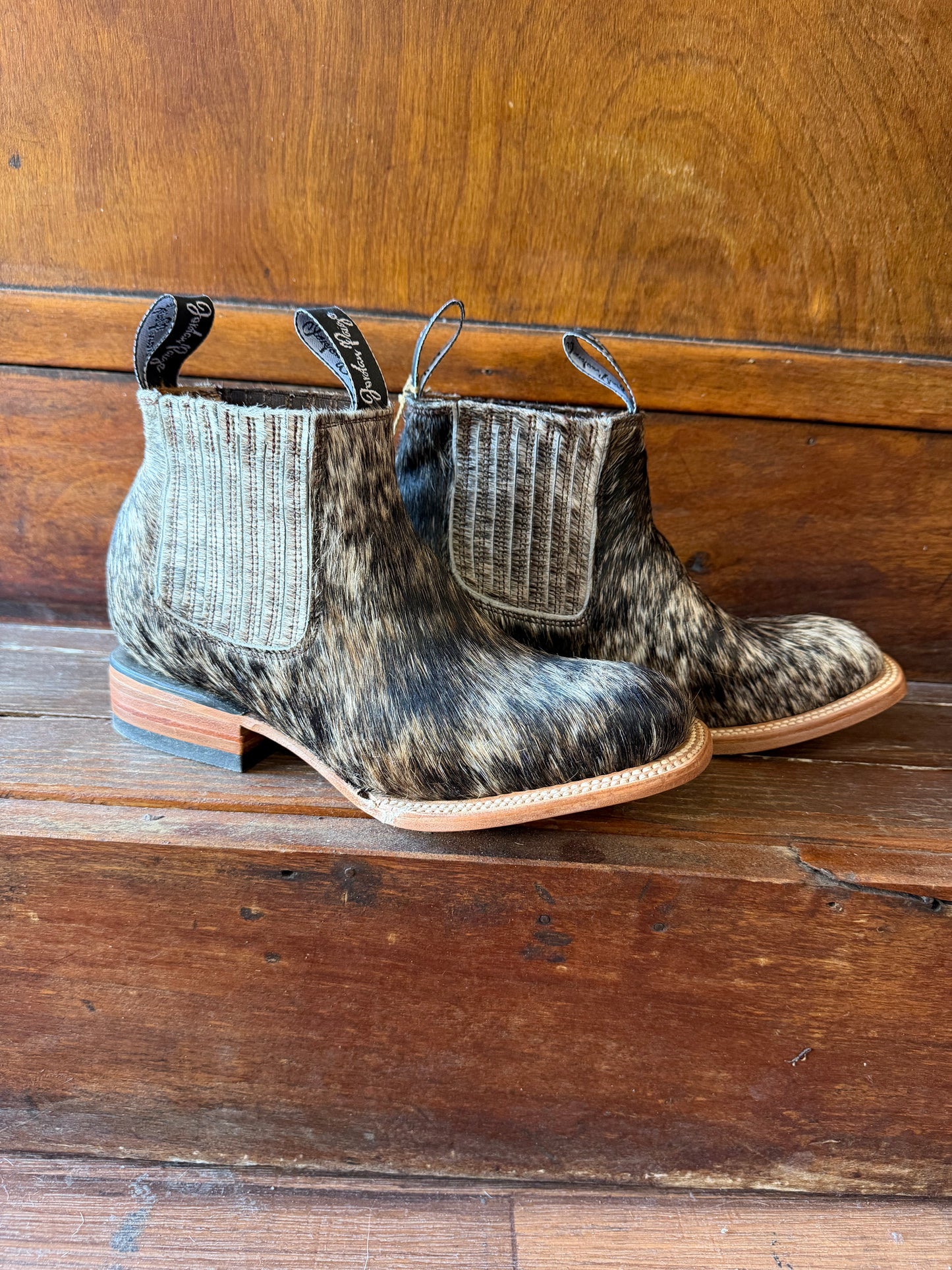 Brindle Booties Size: 6.5