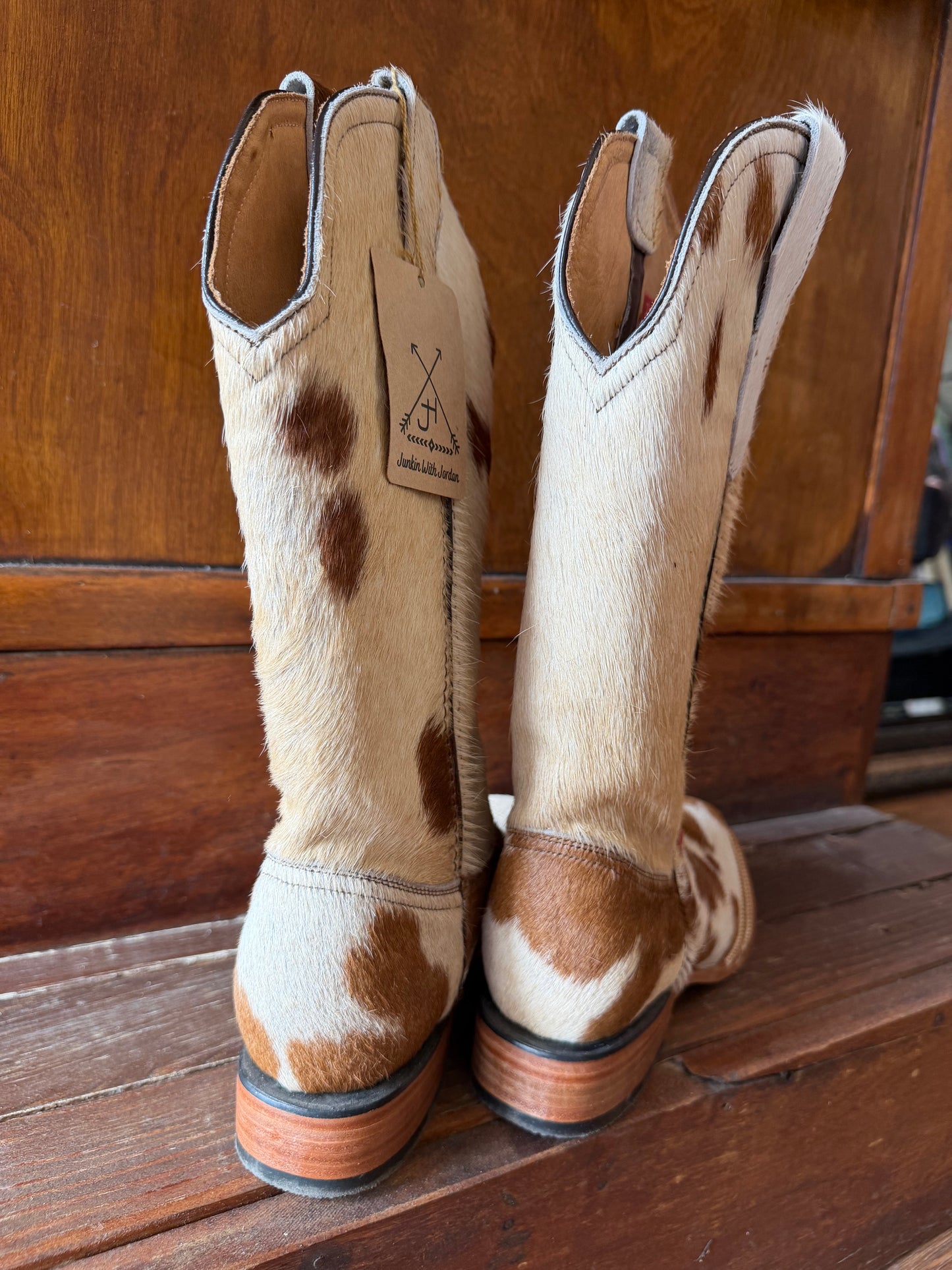 Brown & White Boots Size: 7.5