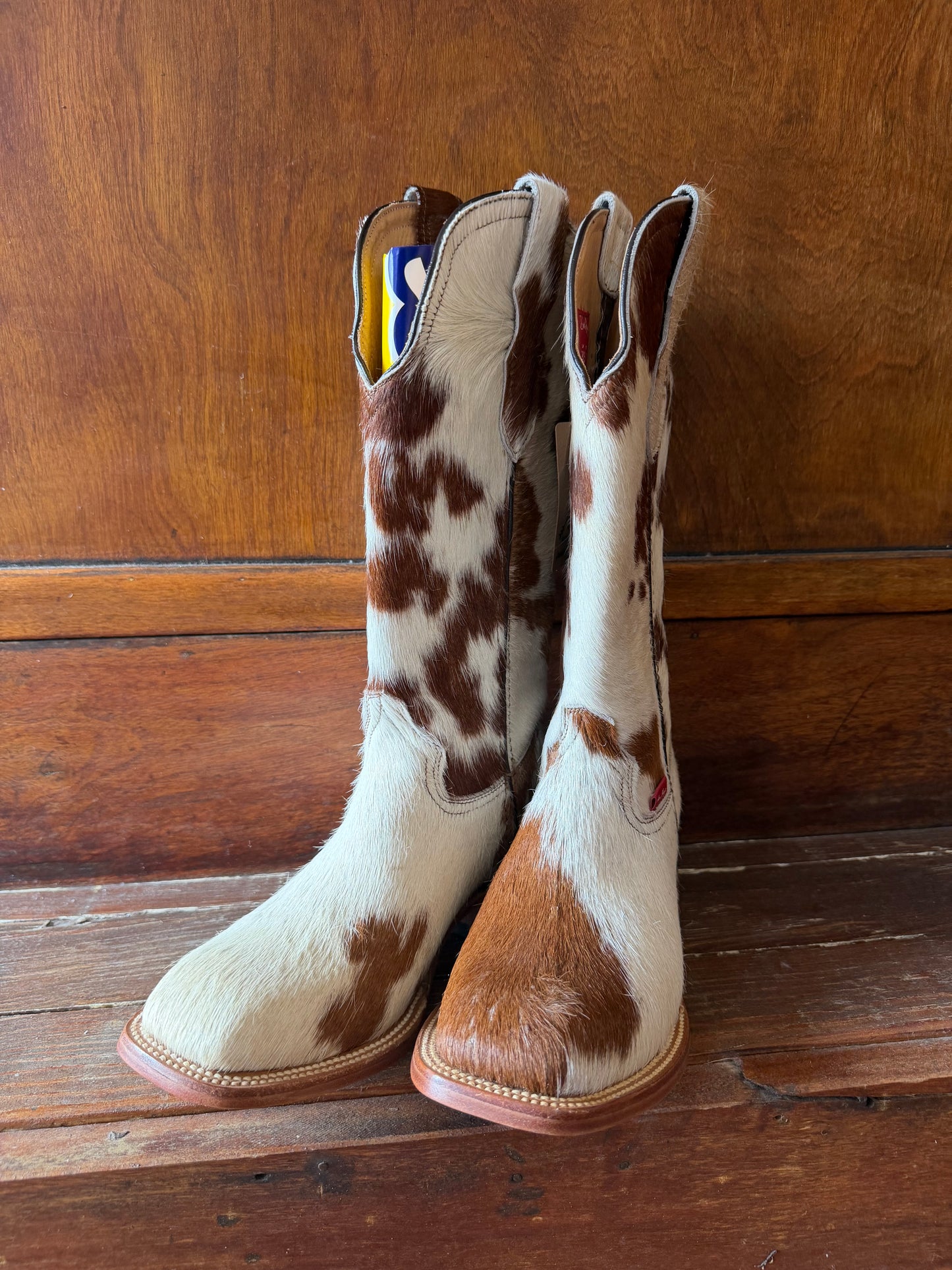 Brown & White Boots Size: 7.5