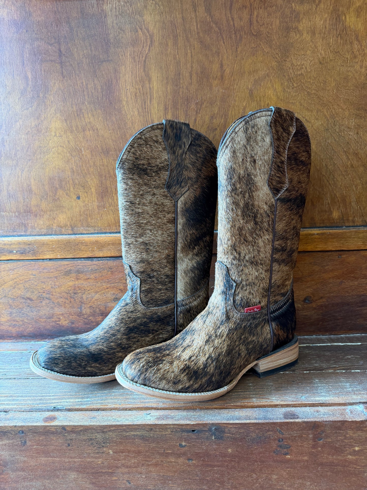 Brindle Boots Size: 6.5