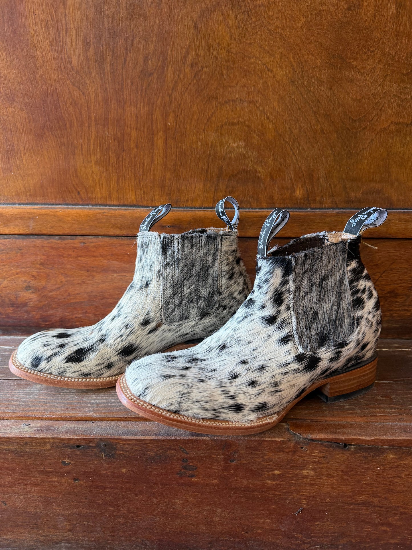 Black & White Speckled Booties Size: 9