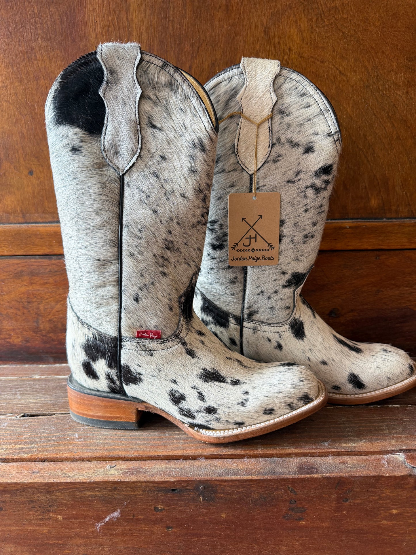 Black & White Speckled Boots Size: 6