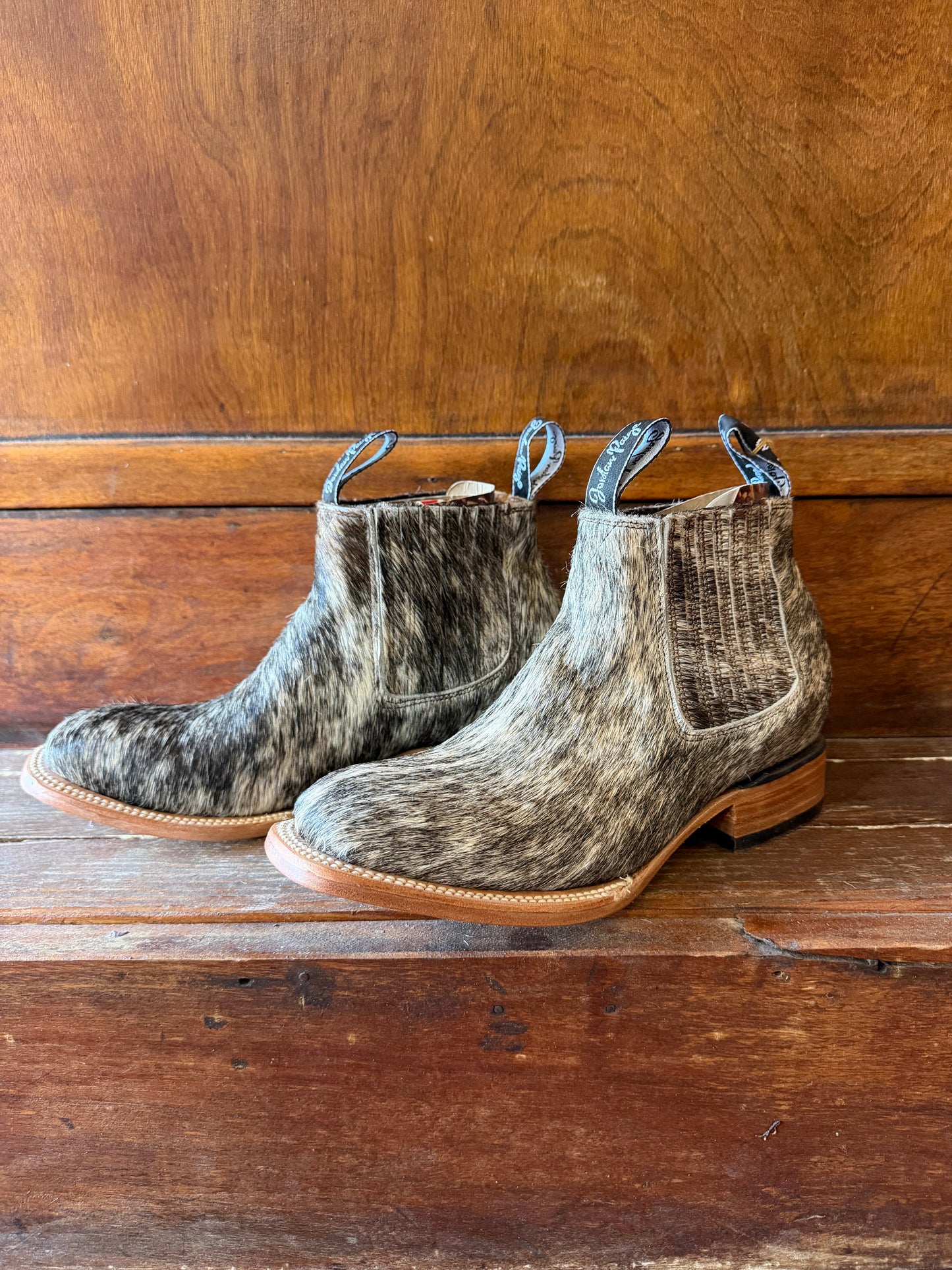 Brindle Booties Size: 8