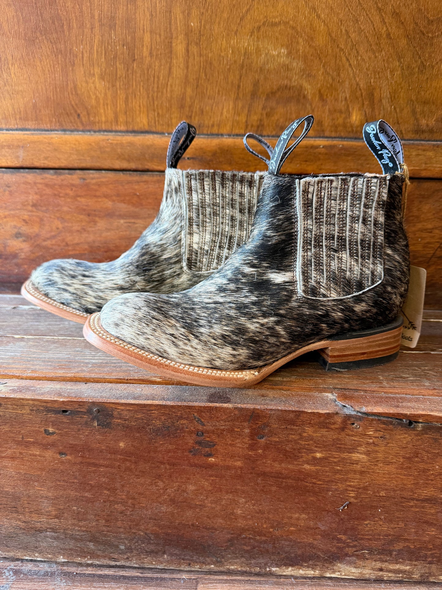 Brindle Booties Size: 6.5