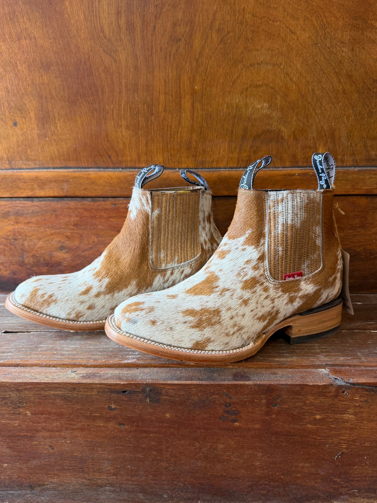 Brown & White Speckled Booties Size: 7.5