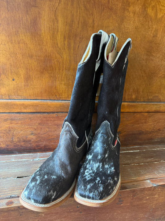 Black & White Boots Size: 11