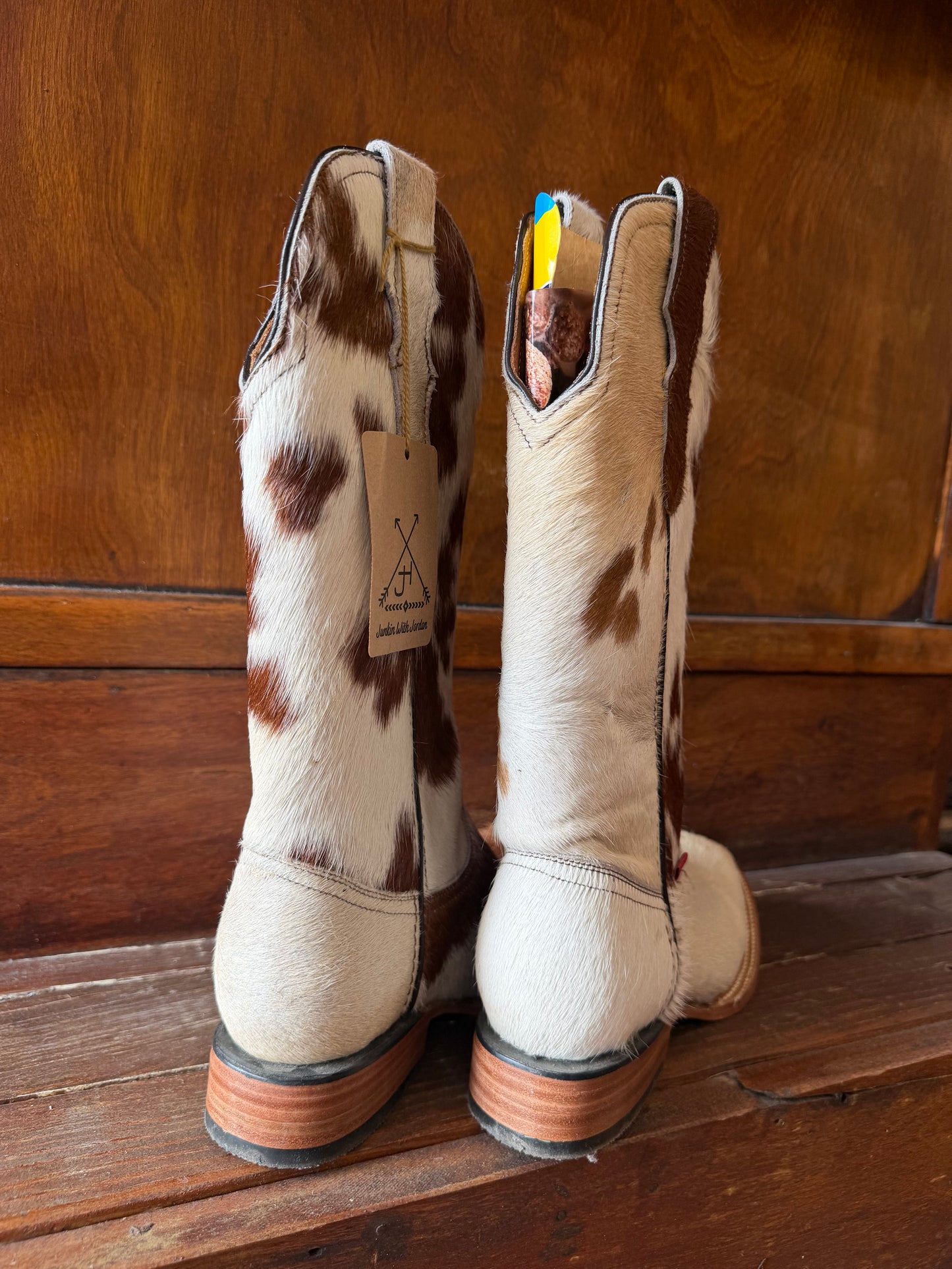 Brown & White Boots Size: 7.5