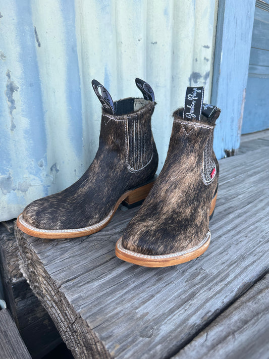 Tan/Light Brindle Booties Size: 6.5