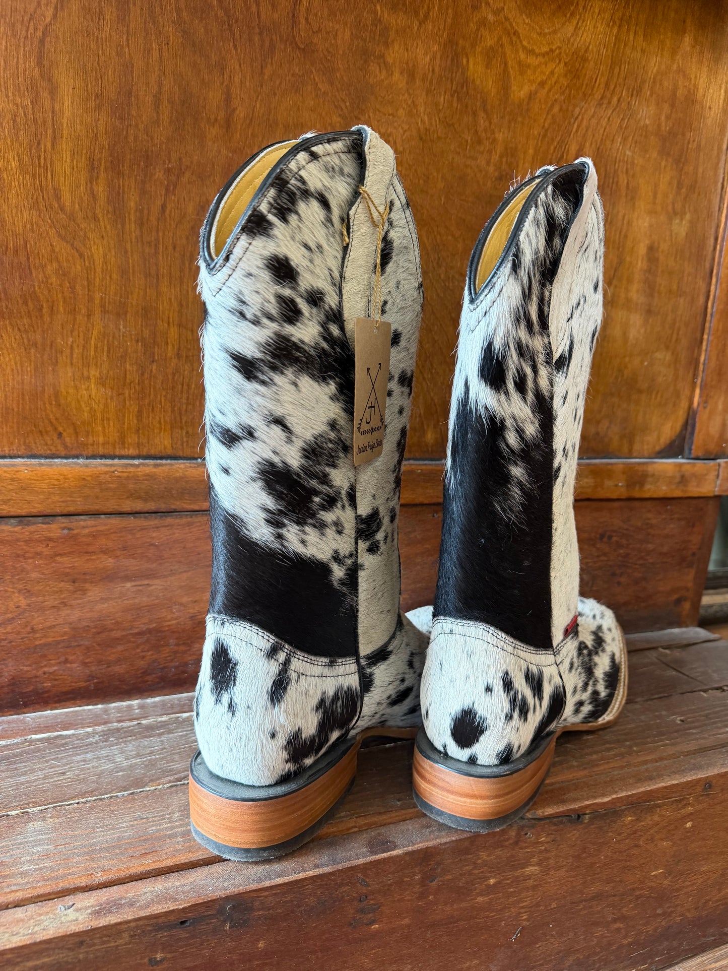 Black & White Speckled Boots Size: 10