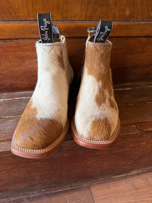 Brown & White Speckled Booties Size: 4.5