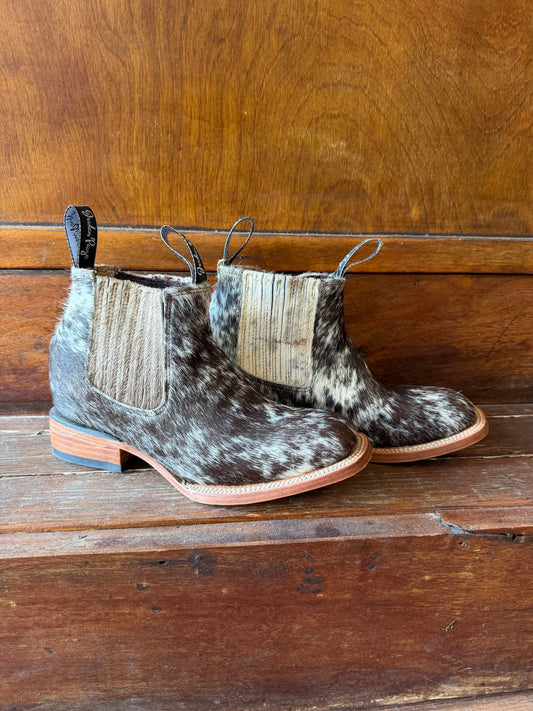 Brown & White Speckled Booties Size: 7