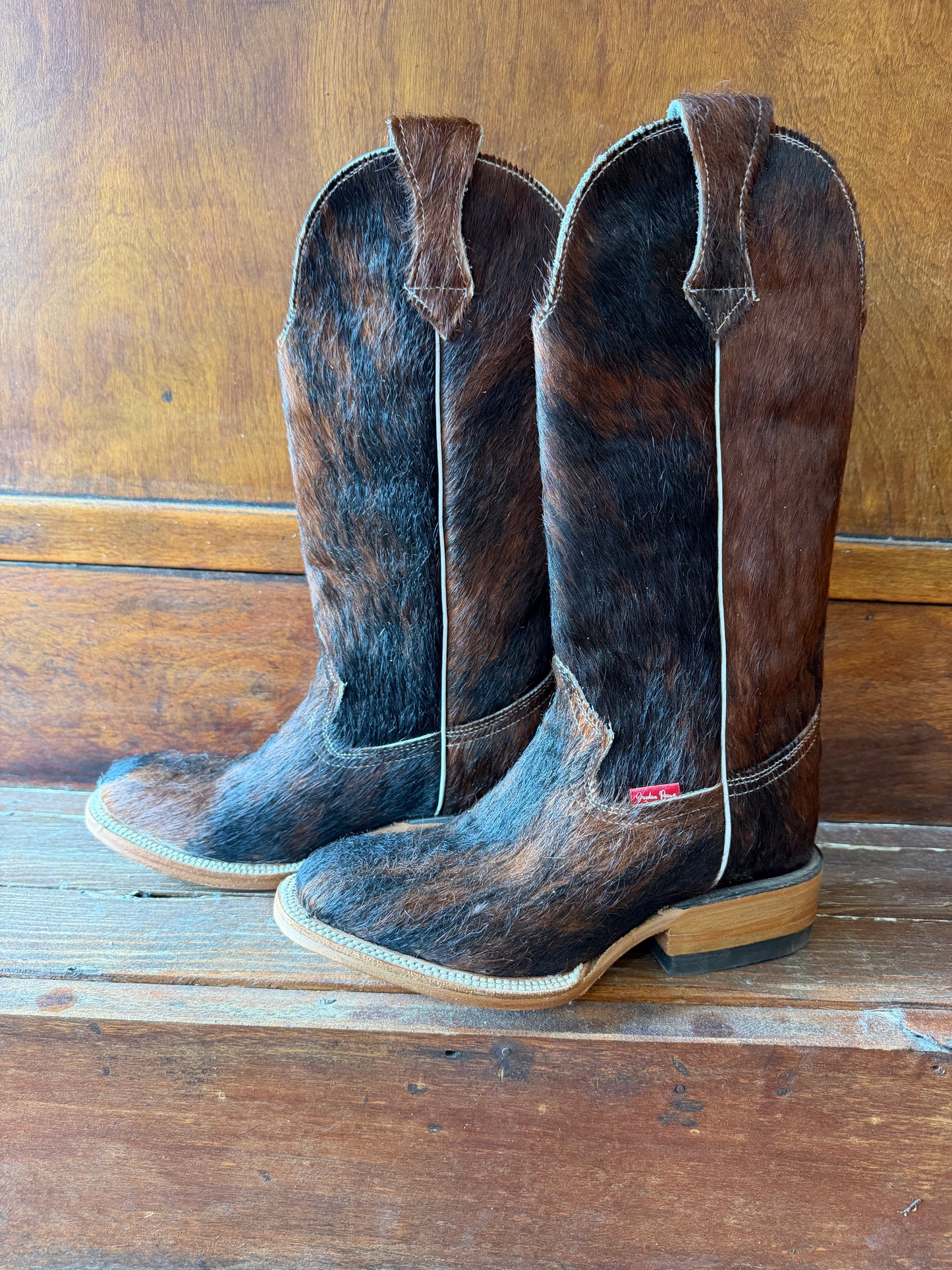 Brindle Boots Size: 6.5