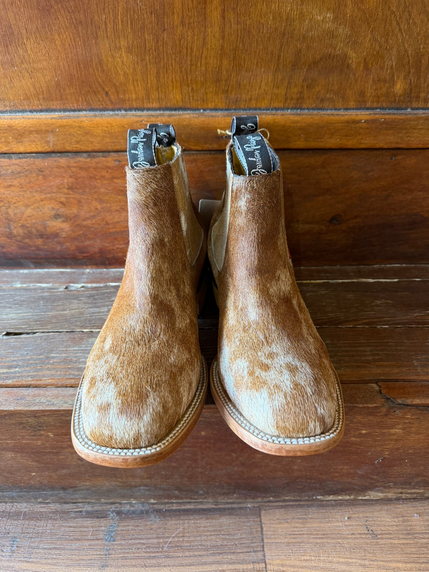 Brown & White Speckled Booties Size: 8