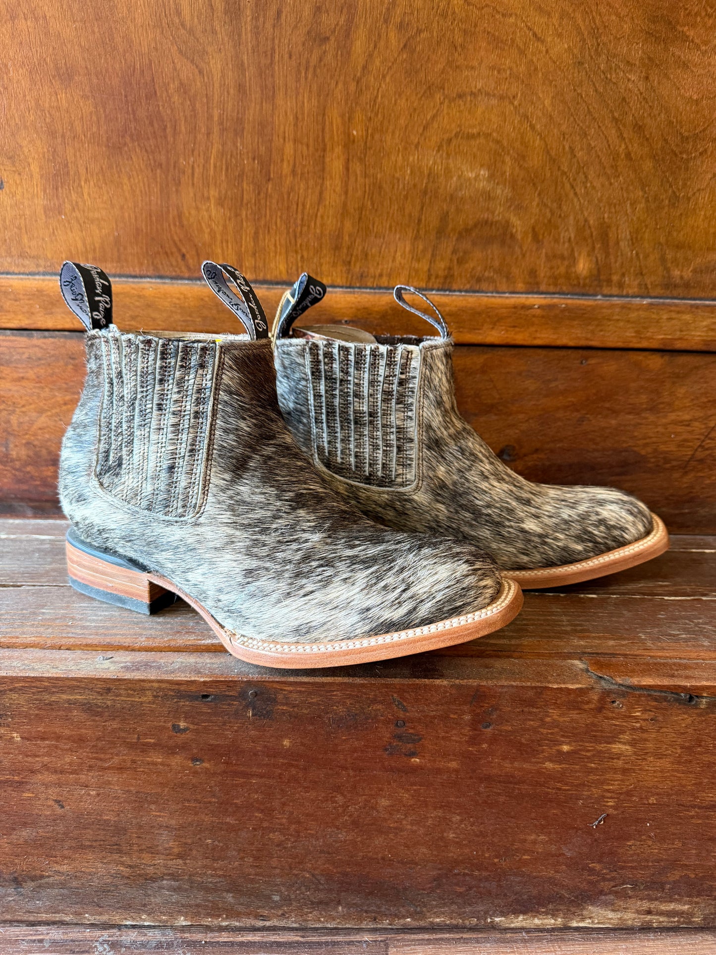 Brindle Booties Size: 8