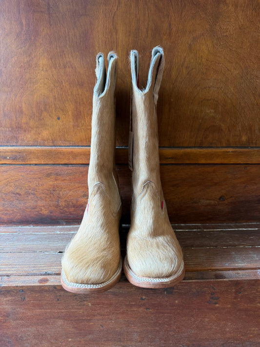 Tan/ Light Brindle Boots Size: 6.5