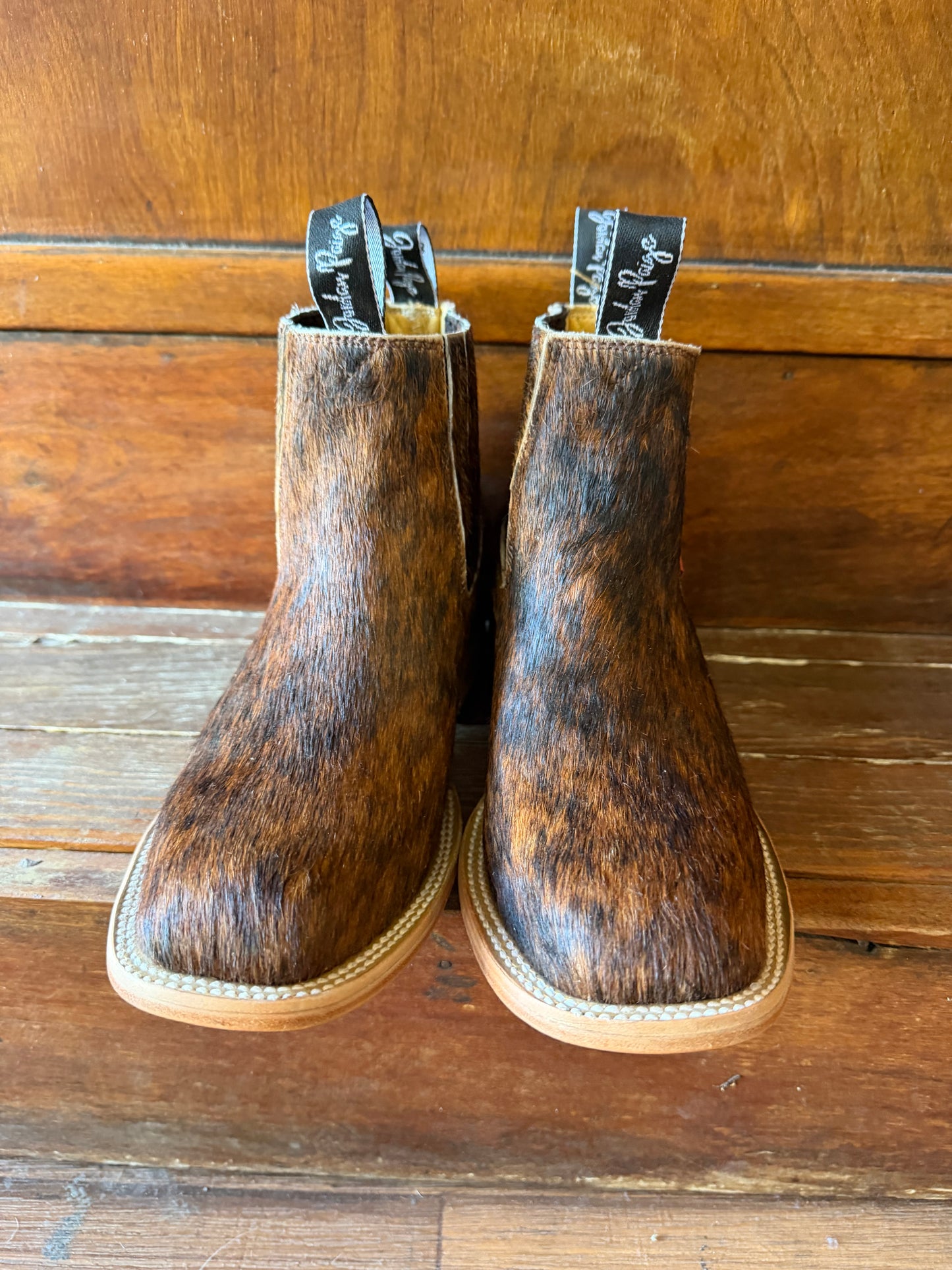 Brindle Booties Size: 8