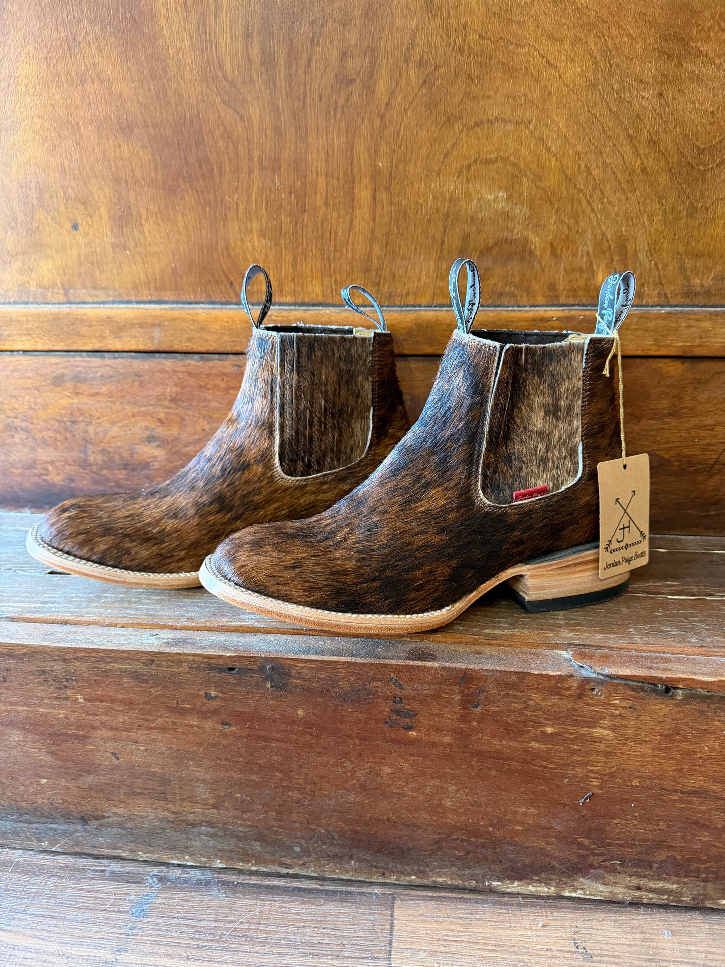 Brindle Booties Size: 8