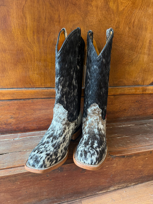Black & White Speckled Boots Size: 10