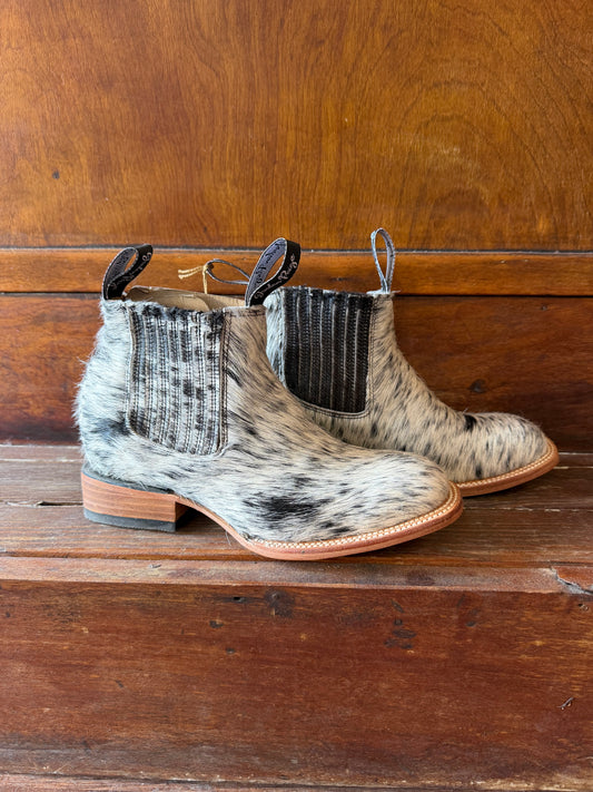 Black & White Speckled Booties Size: 7