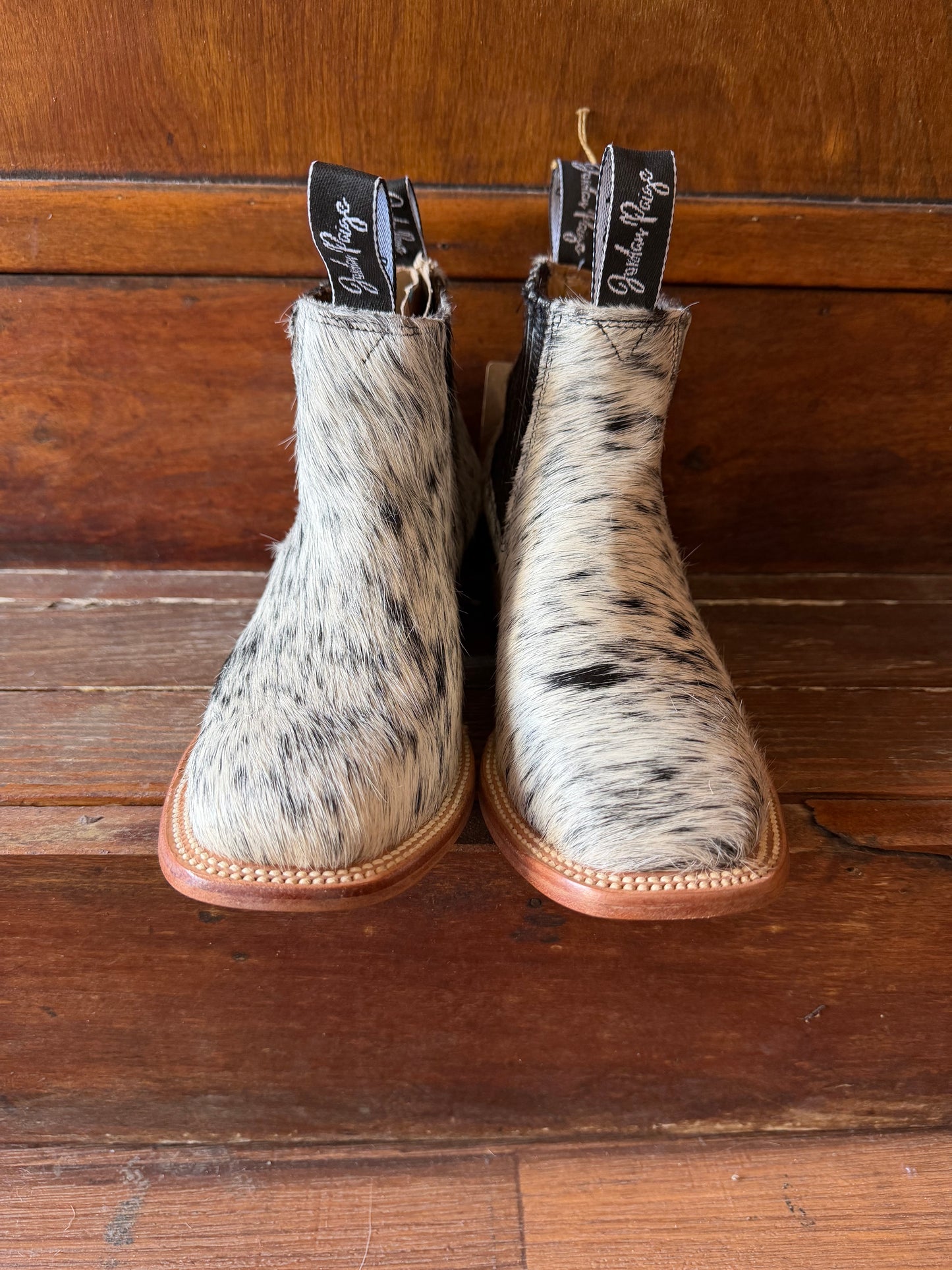 Black & White Speckled Booties Size: 7
