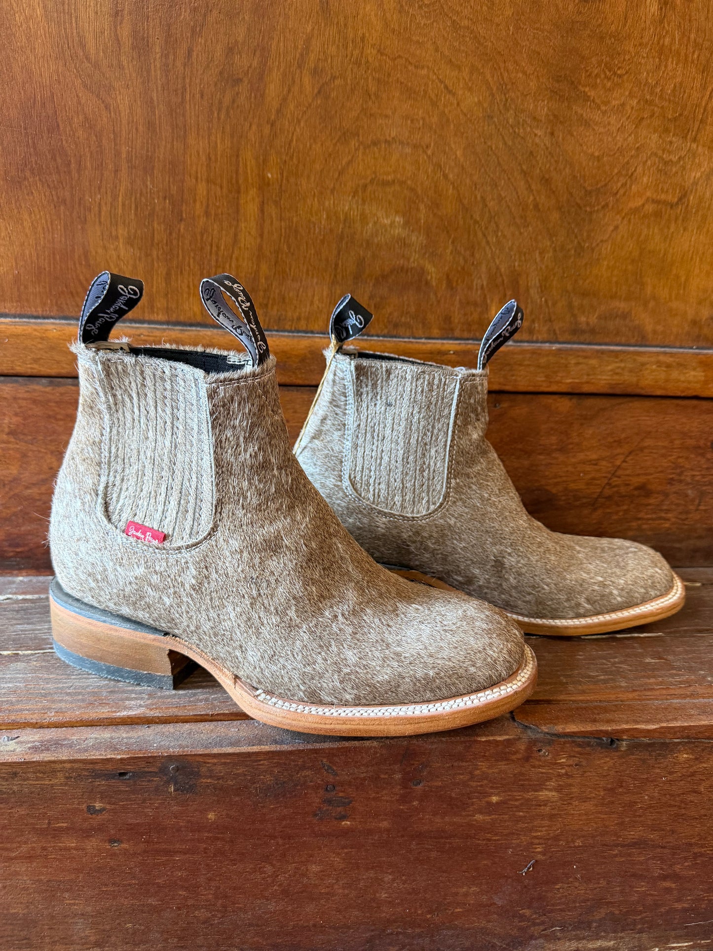 Brown & White Speckled Booties Size: 8