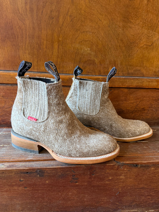 Brown & White Speckled Booties Size: 8