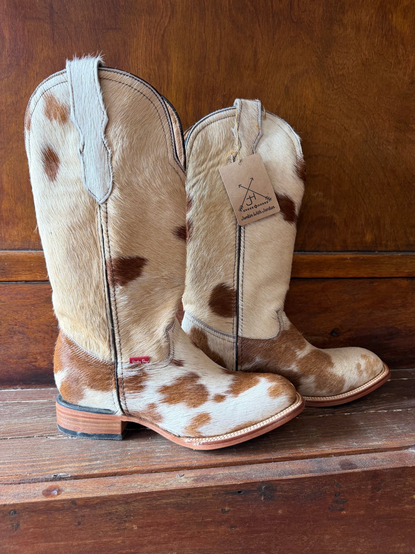 Brown & White Boots Size: 7.5