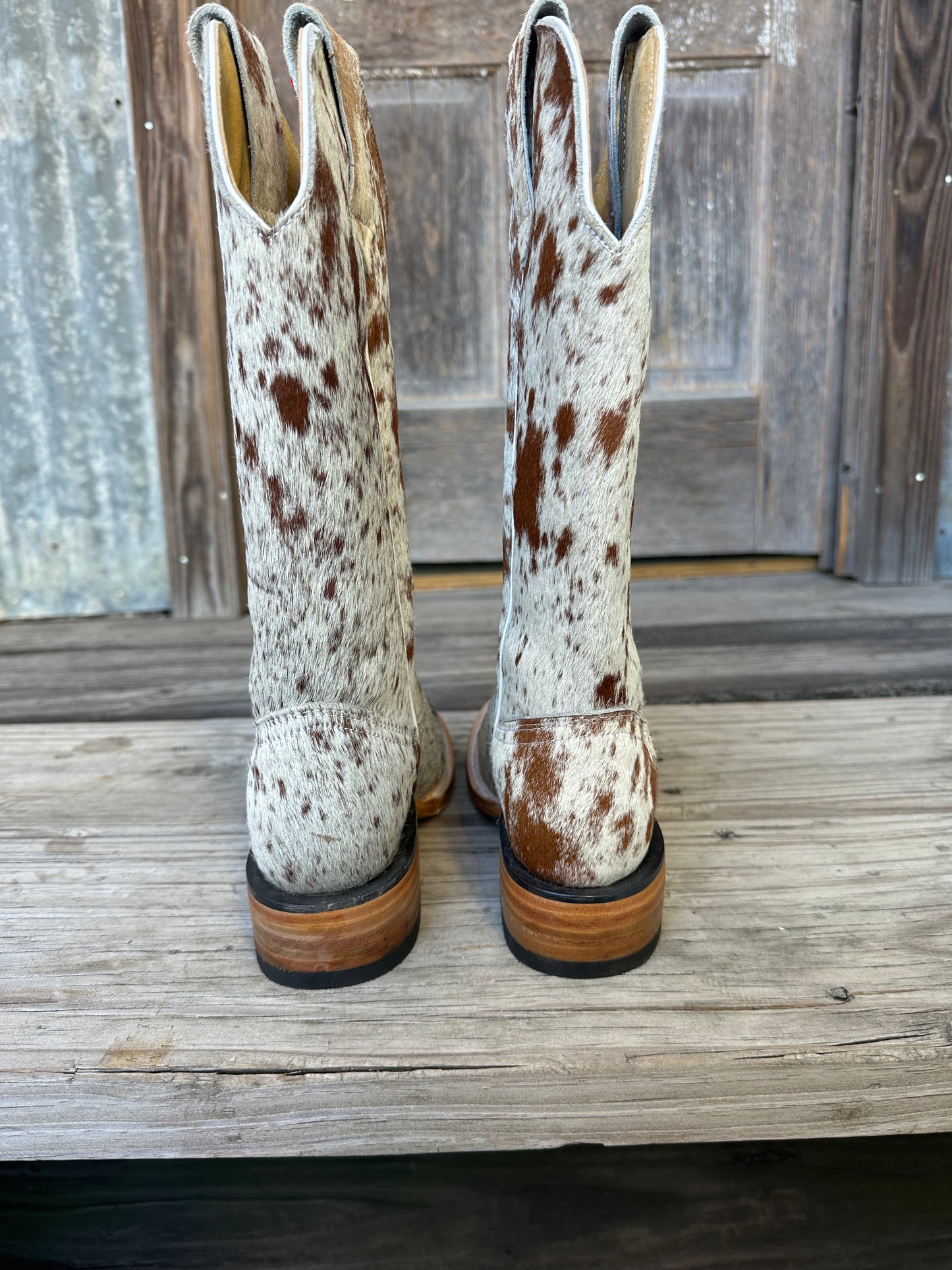 Brown & White Speckled Boots Size: 6.5