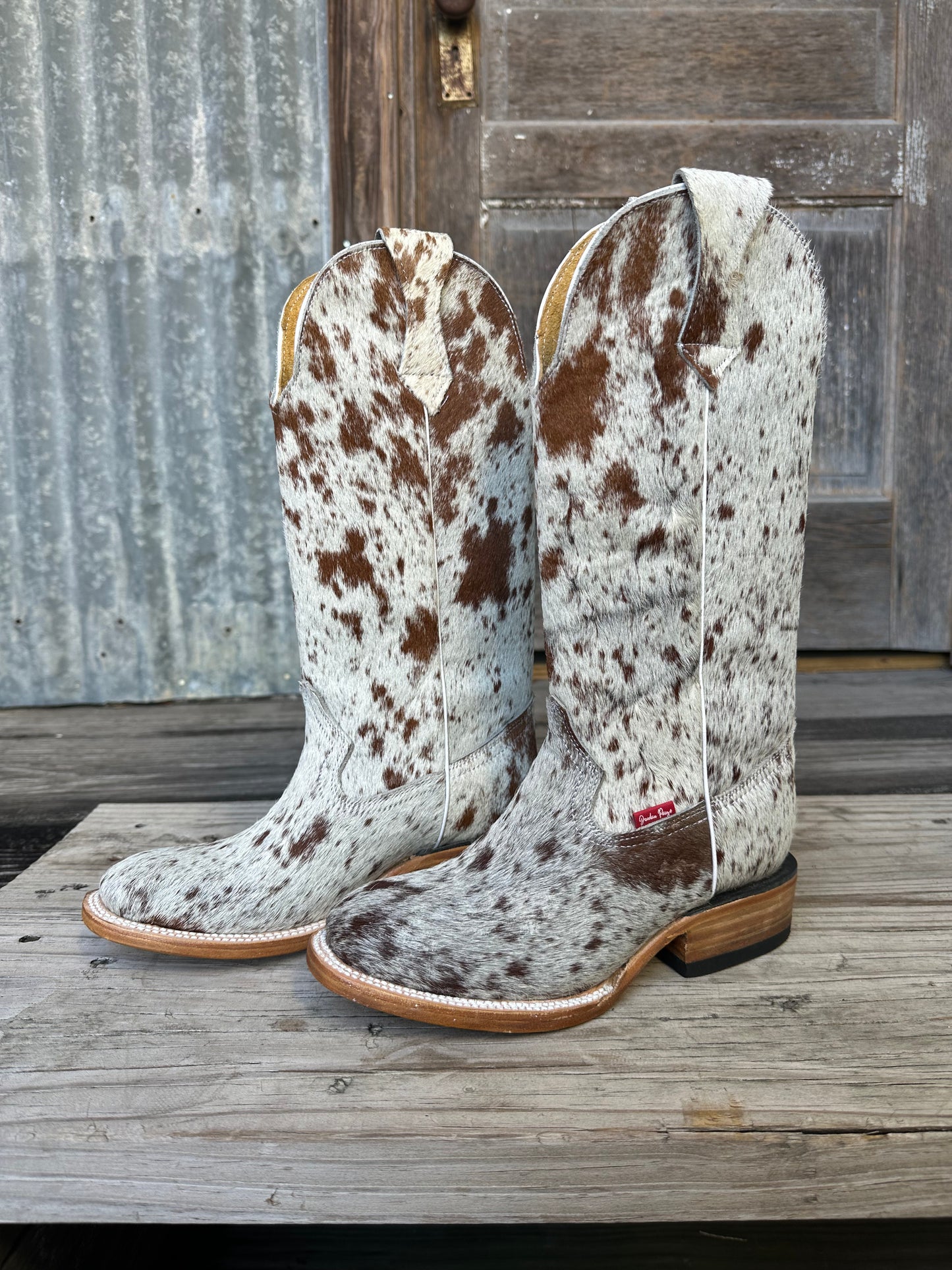 Brown & White Speckled Boots Size: 6.5