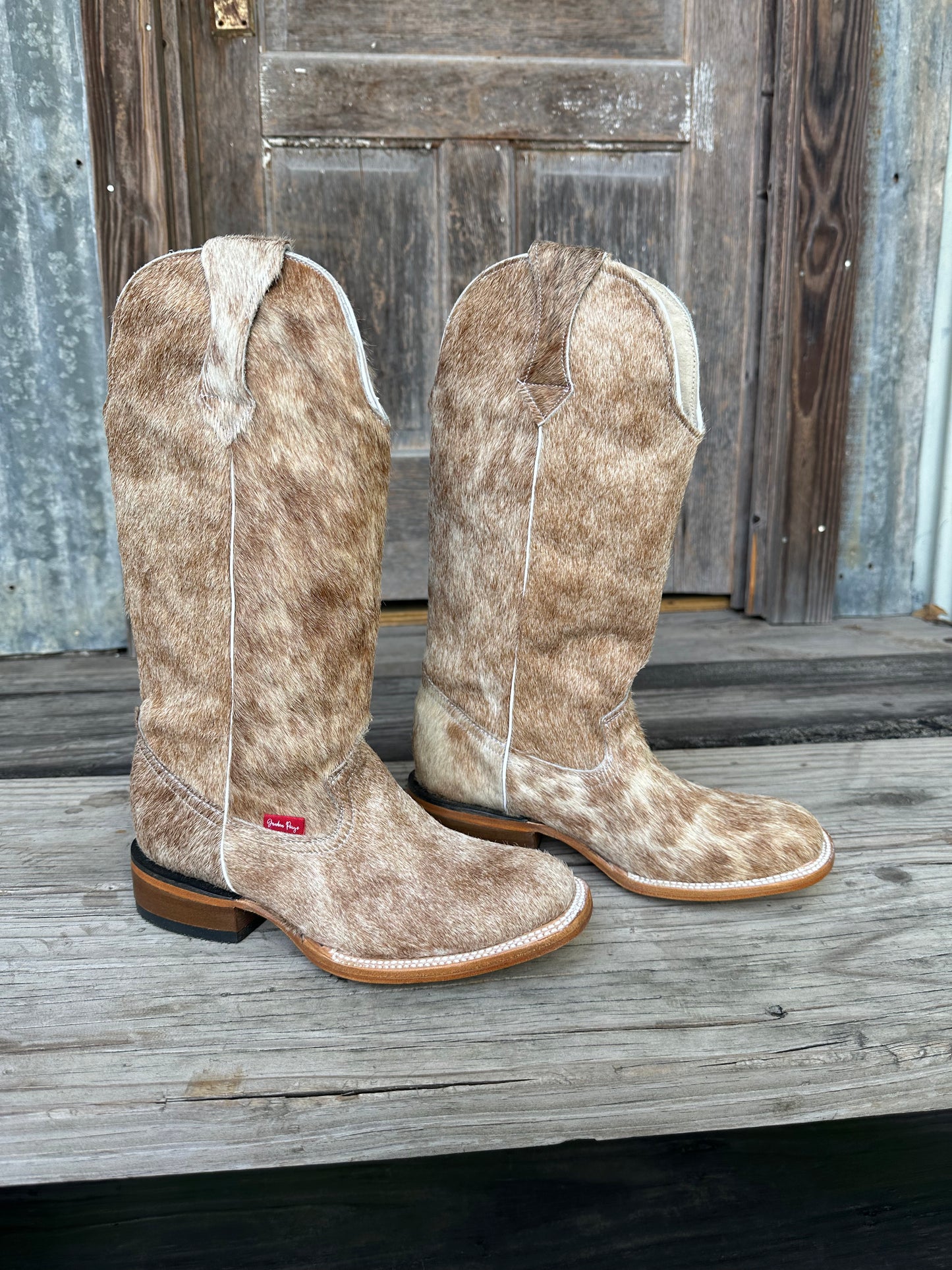 Tan/Light Brindle Boots Size: 7.5