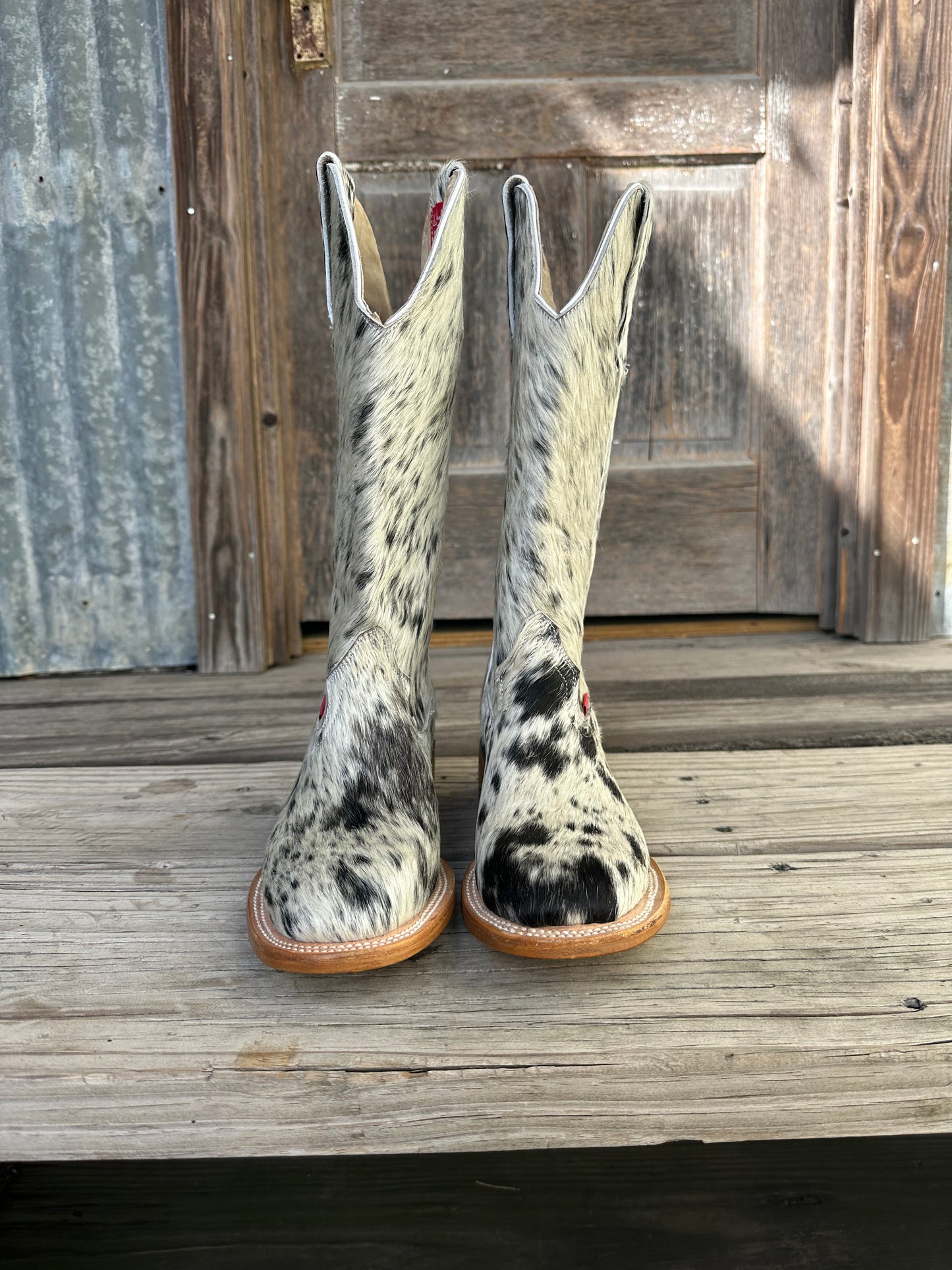 Black & White Speckled Boots Size: 8