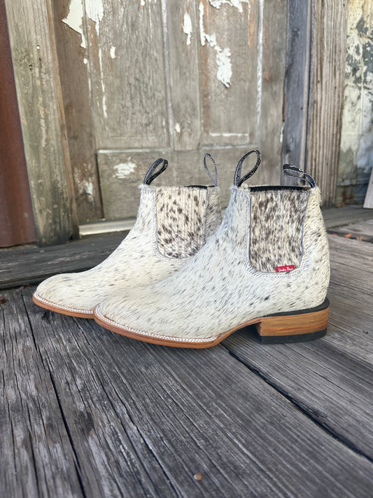 Brown & White Speckled Booties Size: 9.5