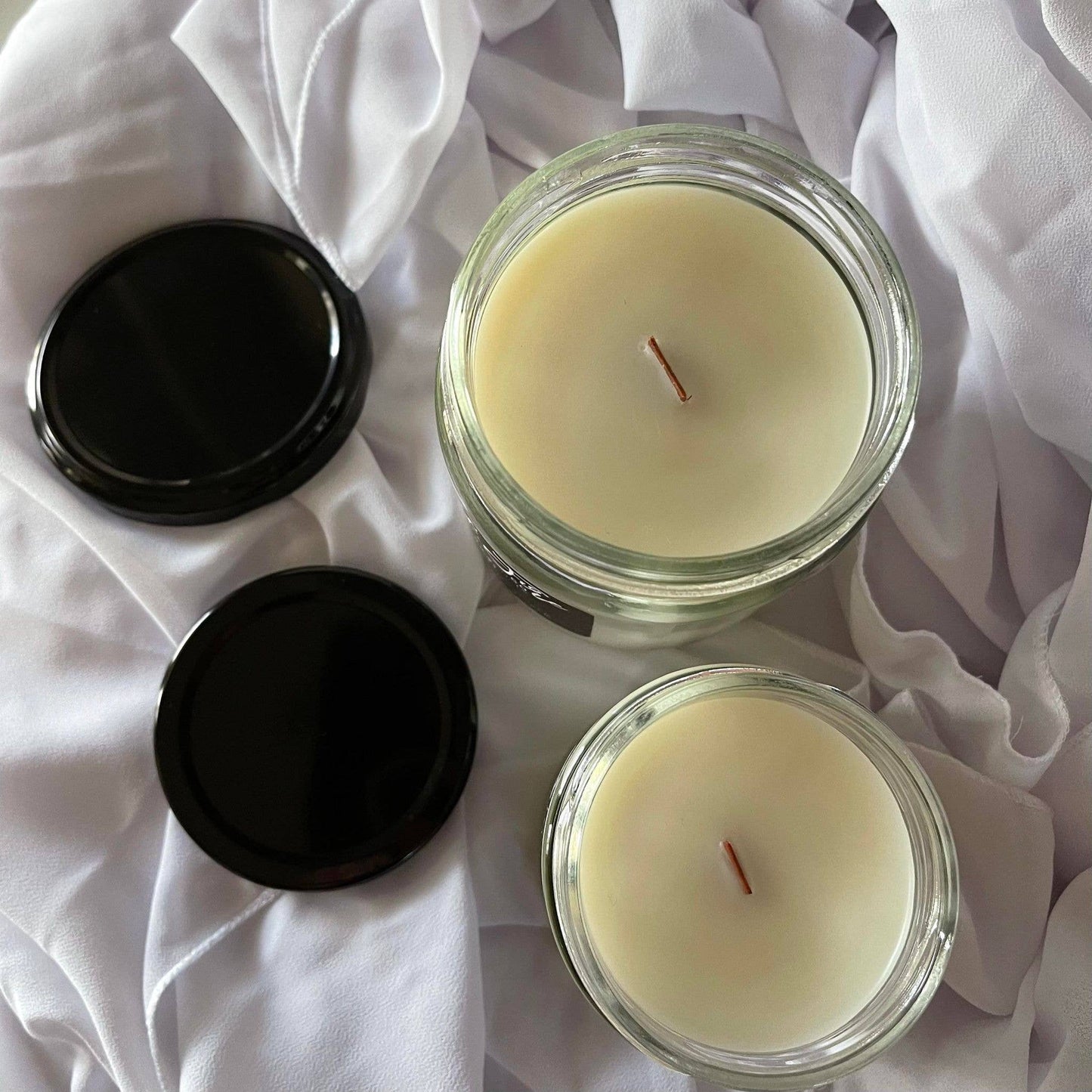 Lush Linen Wooden Wick Candle